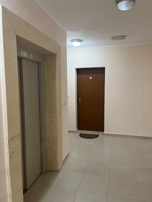 Lovely Apartment With The Parking Place Podgorica Ngoại thất bức ảnh